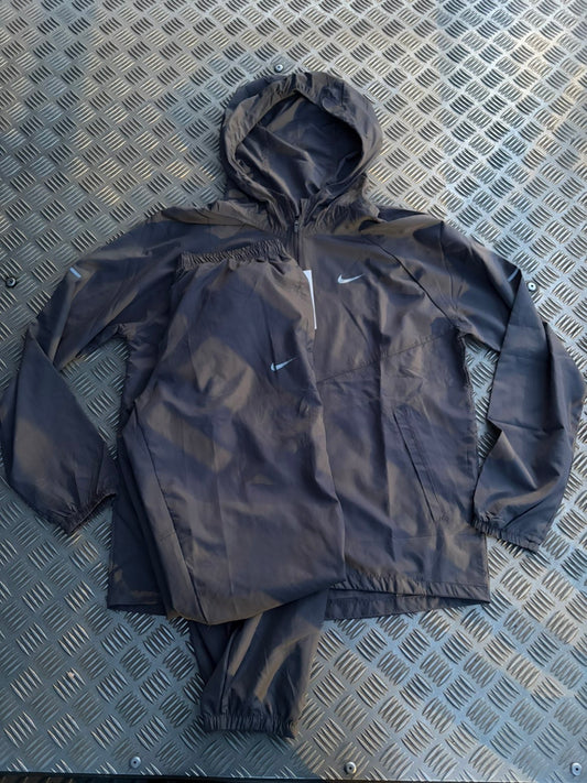 Miler tracksuit