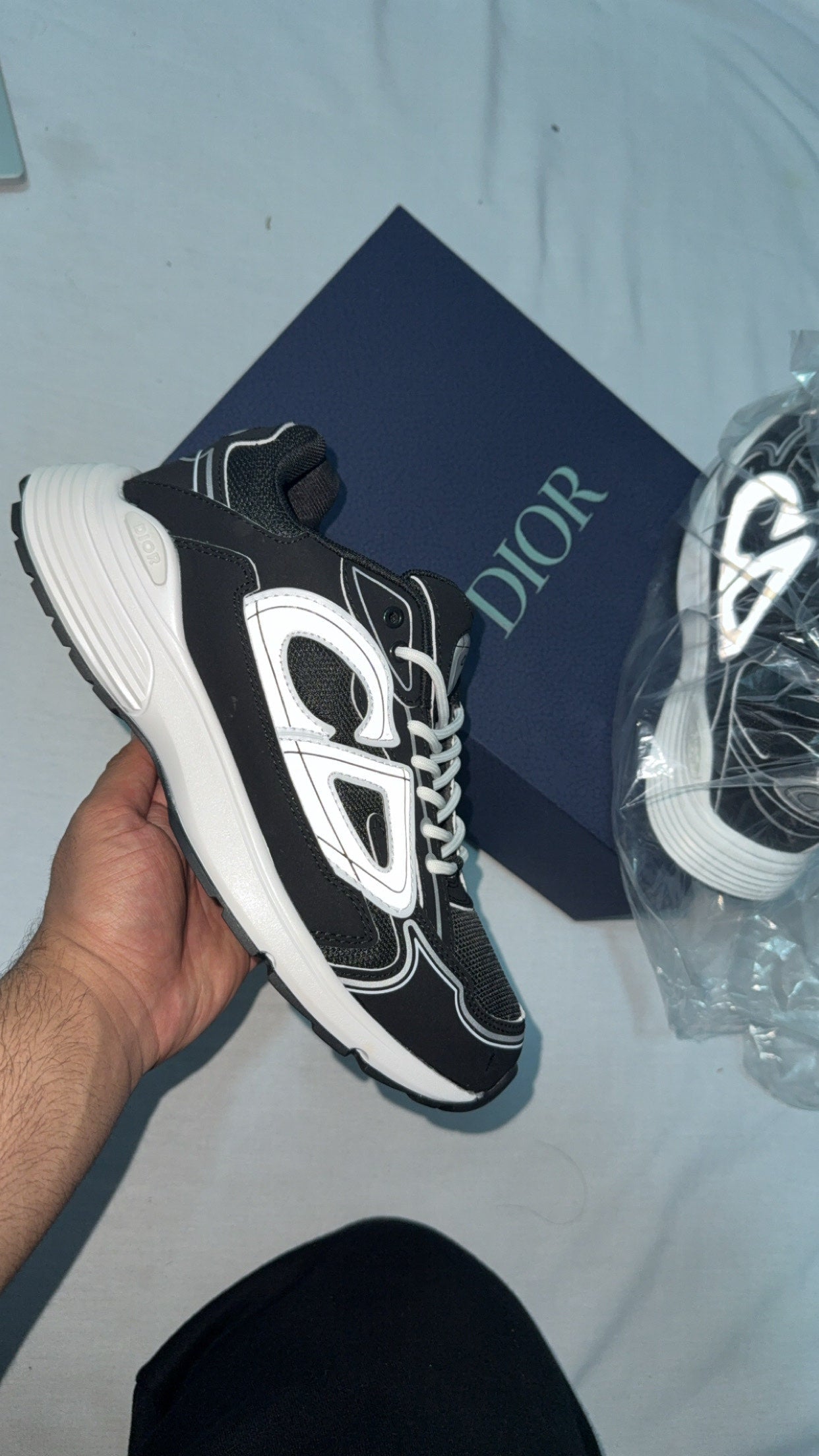 Dio B300
