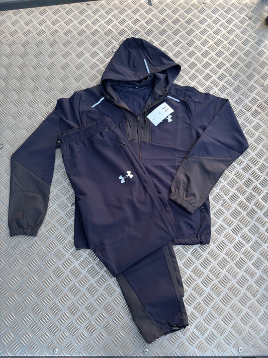 Shield tracksuit 3