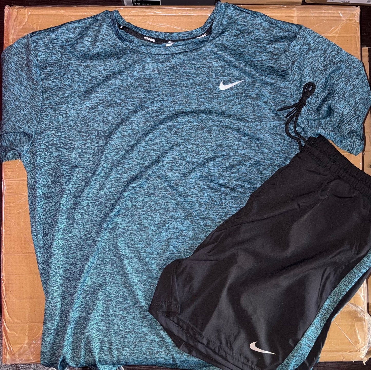 Nike active short set