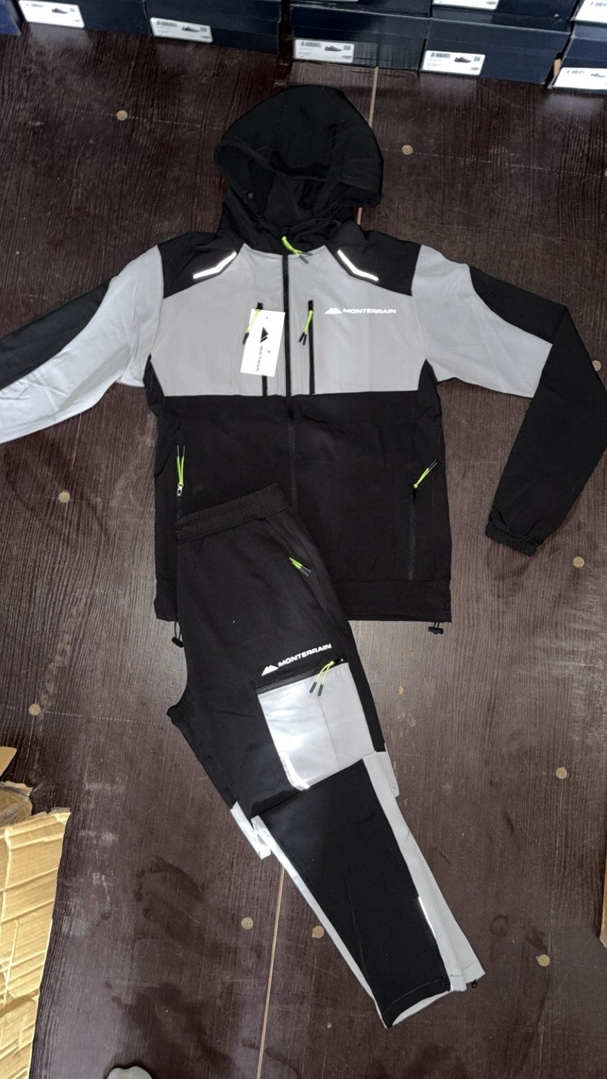 Mountain tracksuit 2