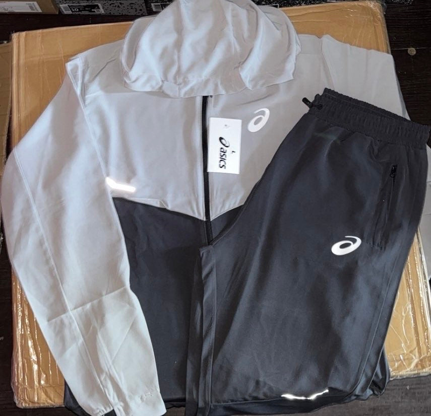 Asix tracksuit
