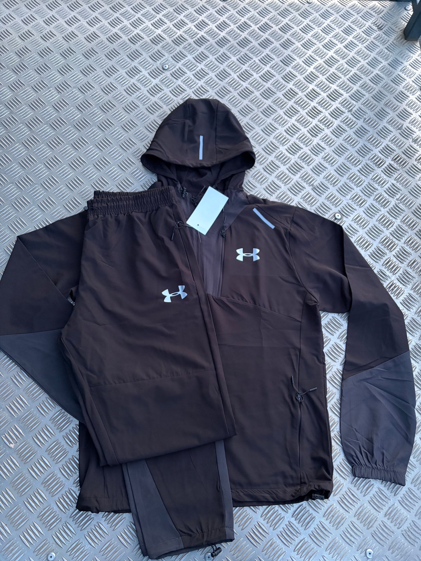 Shield tracksuit 1