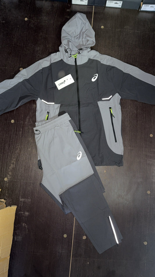 Asix tracksuit